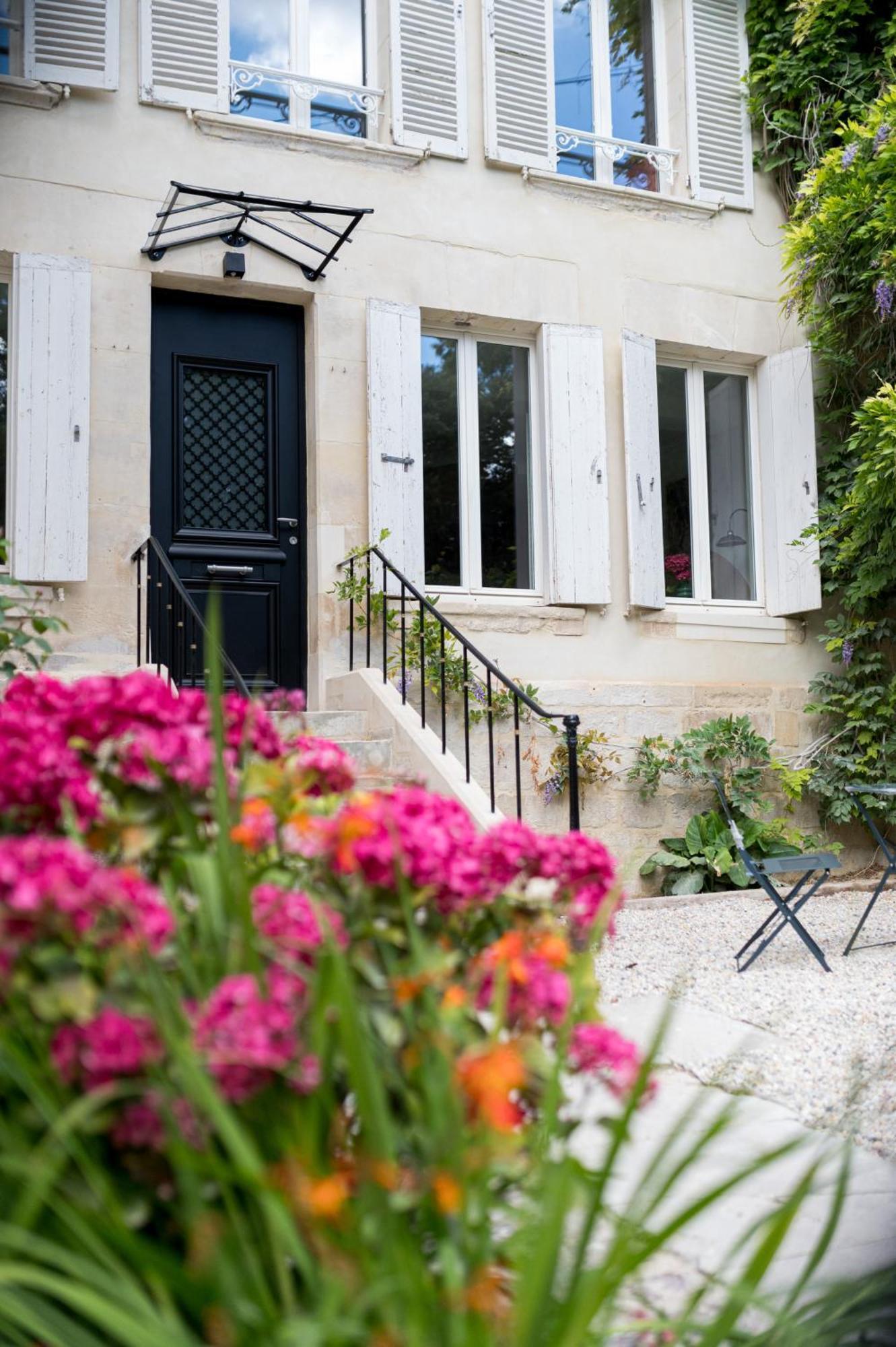 Villa Robs - Appartements Tout Confort, Tv Connectee, Haut Debit, Localisation Ideale - Courts Sejours & Affaires Caen Kültér fotó